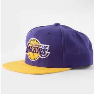 LA Lakers Snapback Hat Purple/Yellow Mitchell & Ness